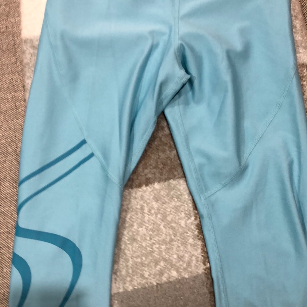 Under Armour capri leggings
